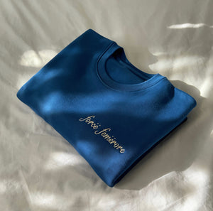 Forcë Femërore Organic Cotton Crewneck