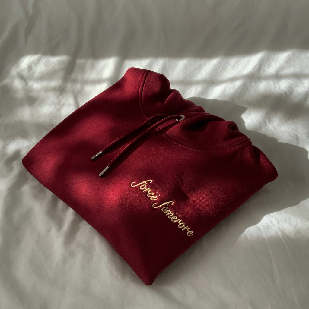 Forcë Femërore Organic Cotton Hoodie